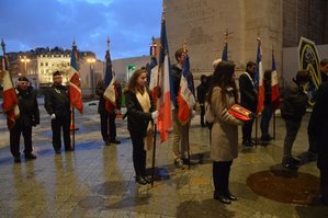 Deux classes du collège de Thierville accompagnent la commune sous l'Arc de Triomphe